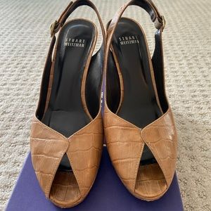 Stuart Weitzman Saga Slingback  Sandals in Cashew Indian  Croc, size 6.5